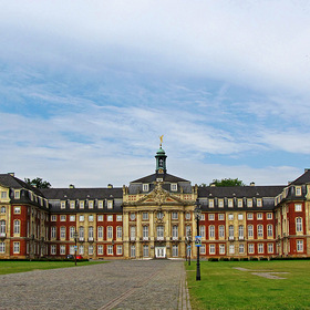 Мюнстерский дворец Германия
